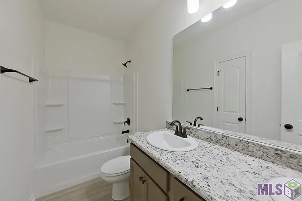 $1,875 | 121 Rainfall Lane, Carencro, LA 70520