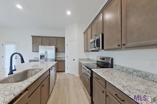 $1,875 | 121 Rainfall Lane, Carencro, LA 70520