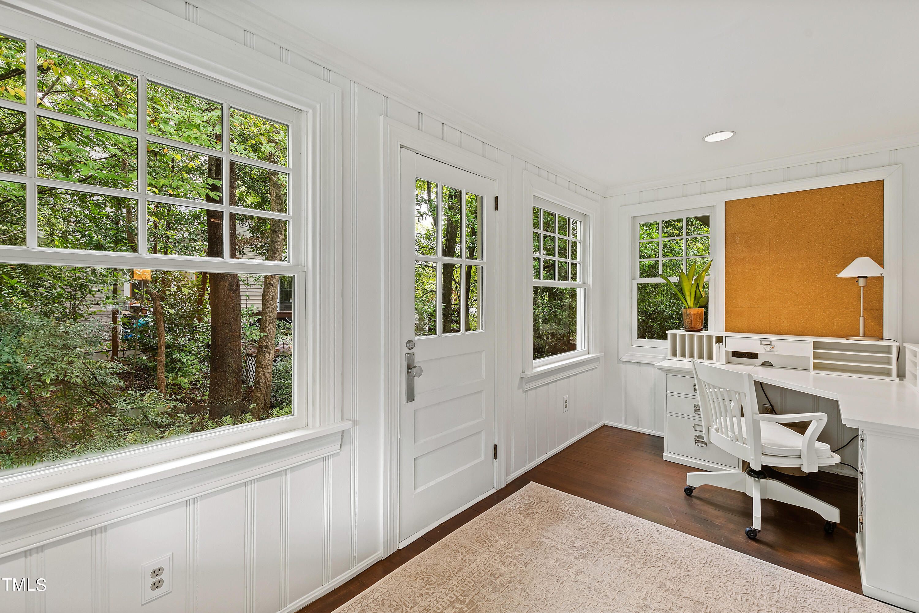 2212 The Circle Raleigh, NC 27608 - Photo 12 of 88 Sunroom