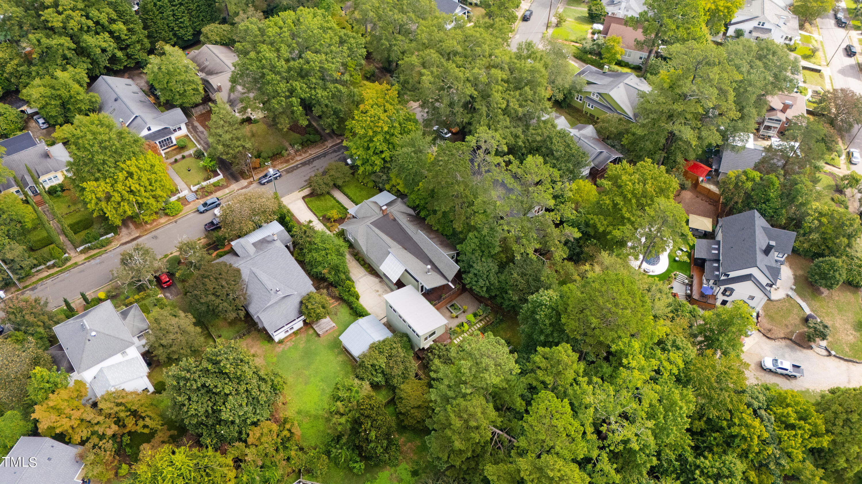 2212 The Circle Raleigh, NC 27608 - Photo 86 of 88 Drone