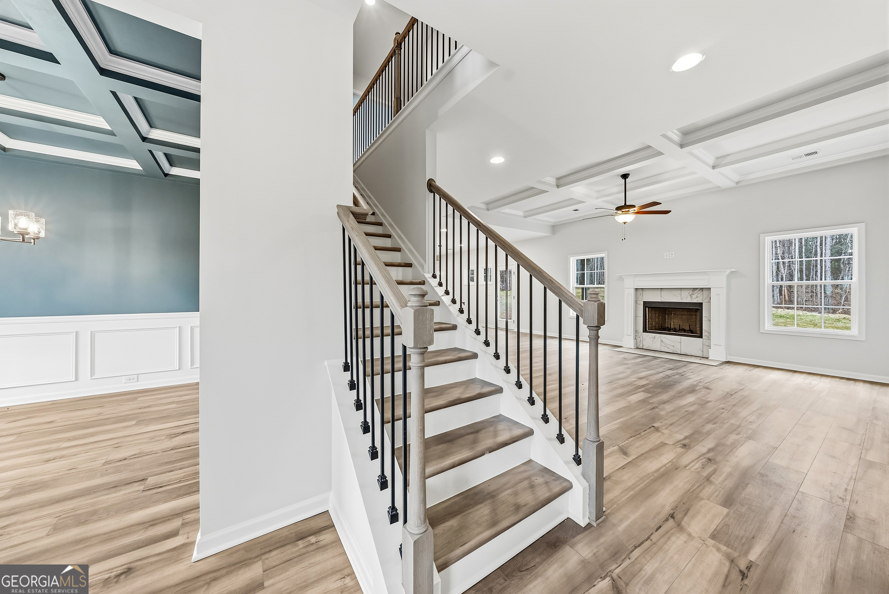75 Oak Ridge Drive, Unit 4 Pine Mountain, GA 31822 - Photo 9 of 41 a view of entryway and hall with wooden floor