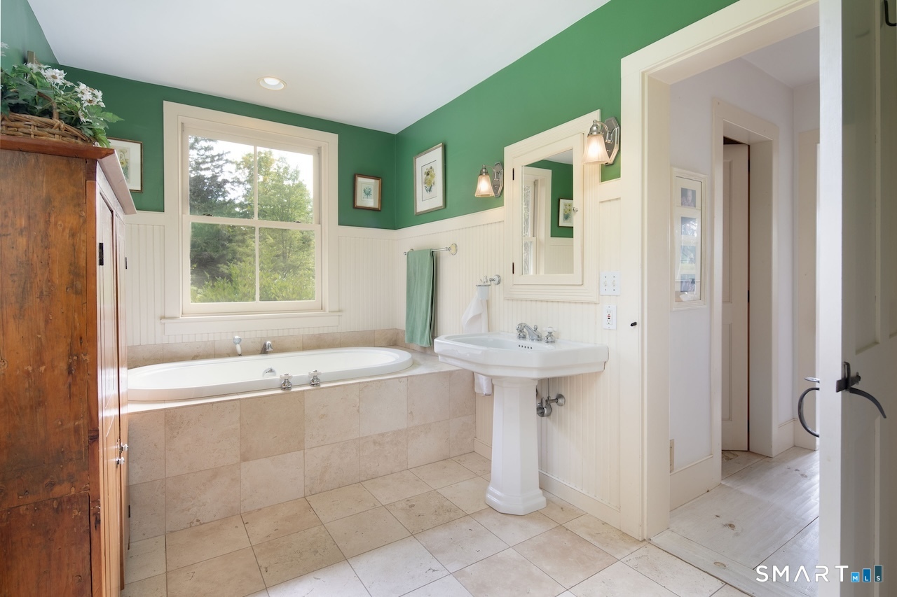 247 Twin Lakes Road Salisbury, CT 06068 - Photo 20 of 39