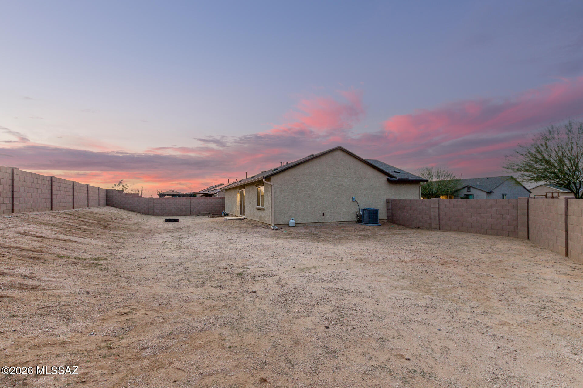 7043 South Draper Road Tucson, AZ 85757 - Photo 29 of 34 Gallery Image 29