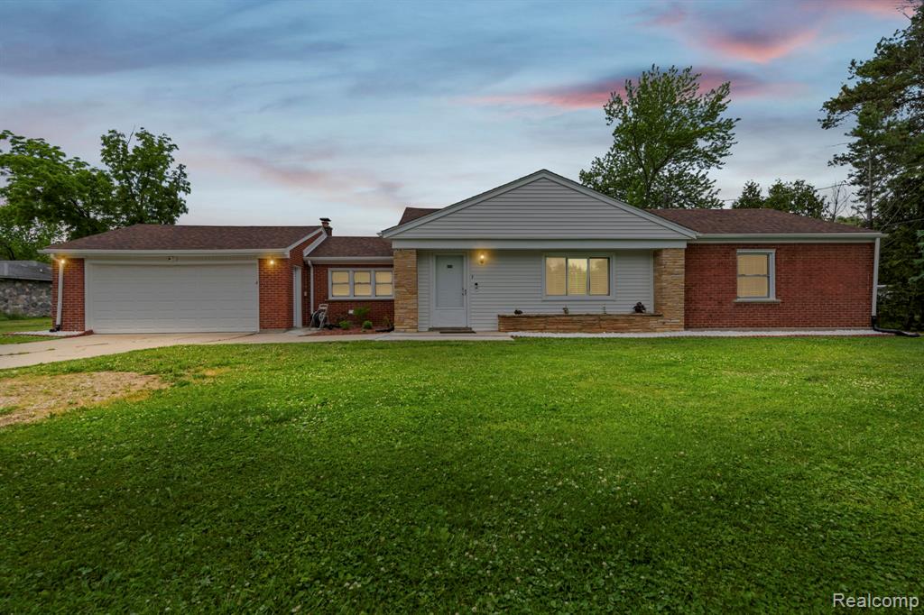 4165 Crooks Road Troy, MI 48098 - Photo 21 of 27