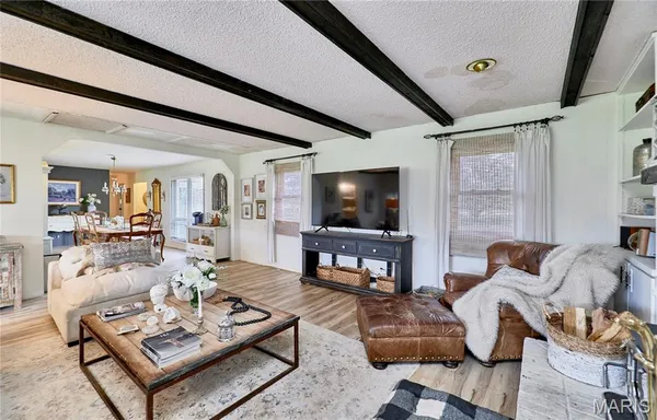 $424,500 | 7164 Windy Valley Lane, Pacific, MO 63069