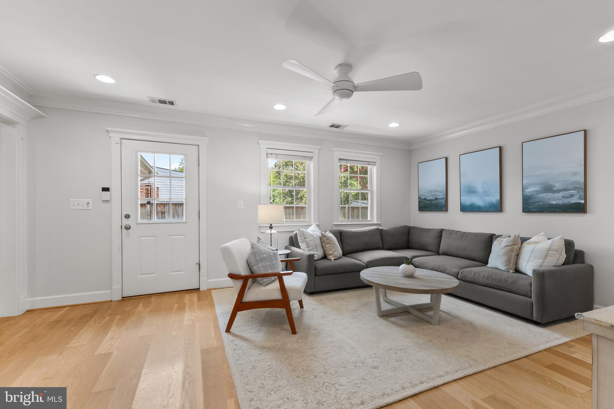 7935 Wellington Road Alexandria, VA 22308 - Photo 21 of 41 Gallery Image 21