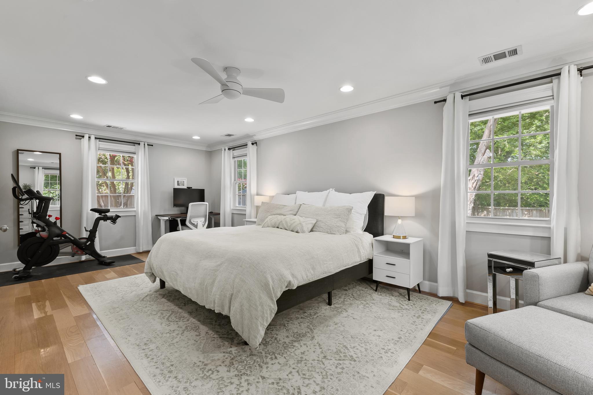 7935 Wellington Road Alexandria, VA 22308 - Photo 24 of 41 Gallery Image 24