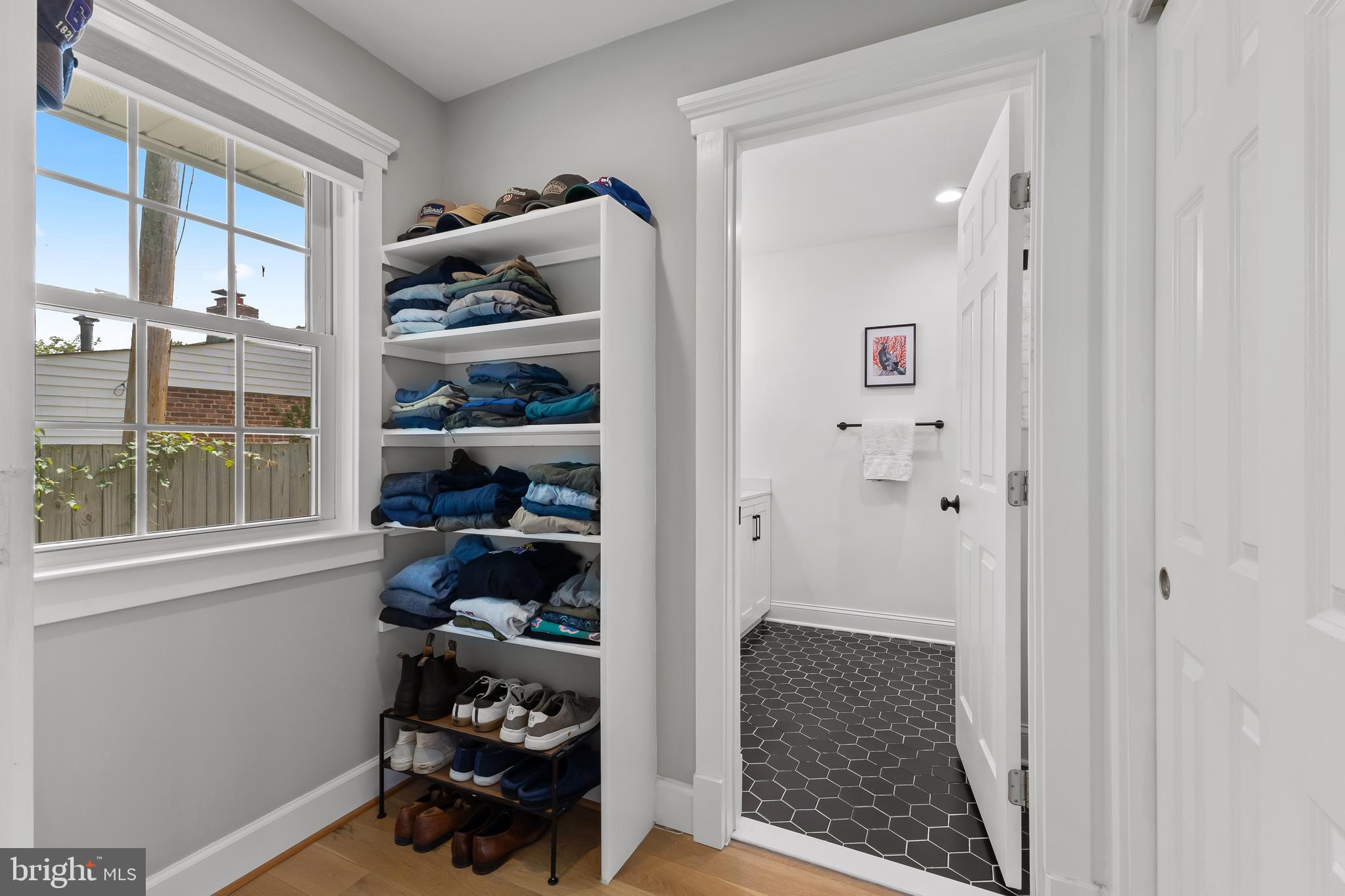 7935 Wellington Road Alexandria, VA 22308 - Photo 27 of 41 Gallery Image 27