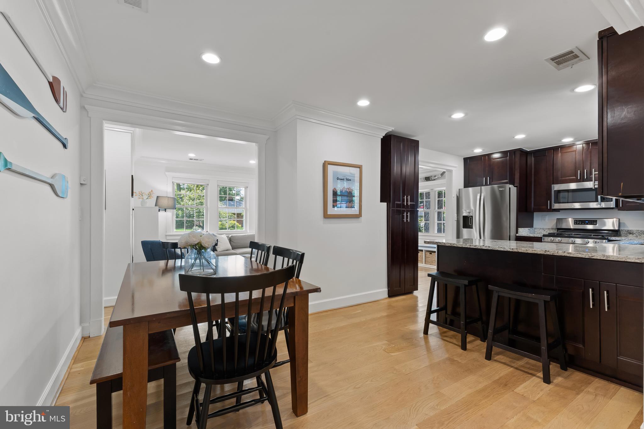 7935 Wellington Road Alexandria, VA 22308 - Photo 4 of 41 Gallery Image 4