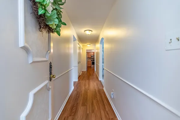 $220,000 | 2288 Bordeaux Walk, Unit D2, Highland, IN 46322