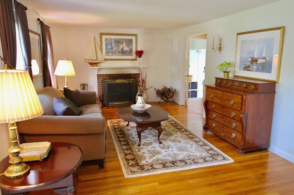 7 Connor Road Beverly, MA 01915 - Photo 3 of 21 Gallery Image 3