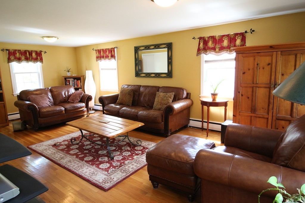 7 Connor Road Beverly, MA 01915 - Photo 4 of 21 Gallery Image 4