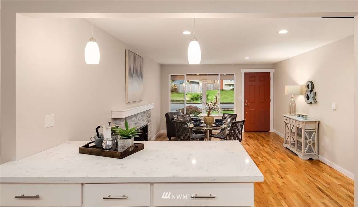22301 Meridian Avenue South Bothell, WA 98021 - Photo 9 of 19