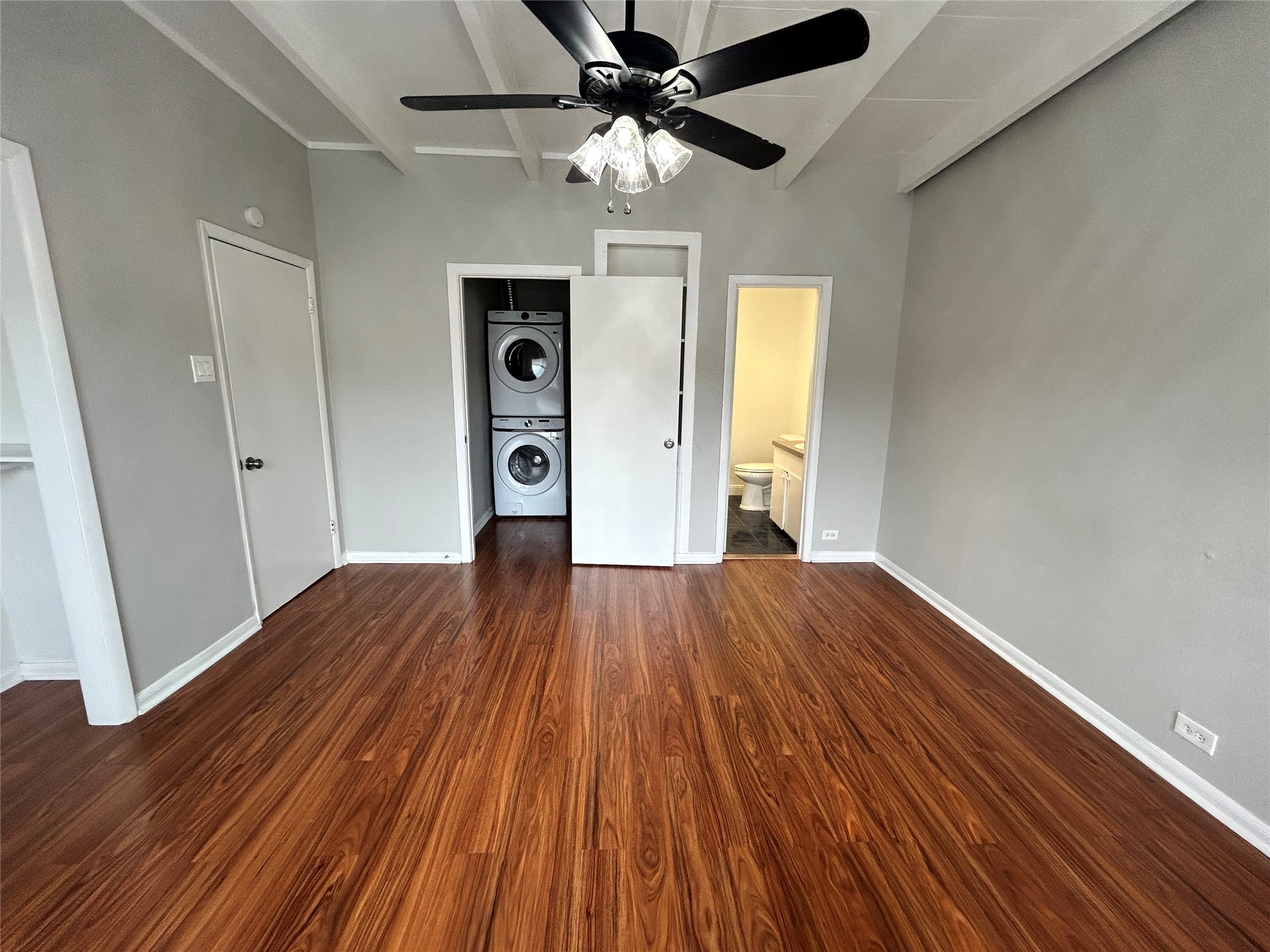 219 Marshall Street, Unit 216 Houston, TX 77006 - Photo 5 of 10 a view of empty room with wooden floor