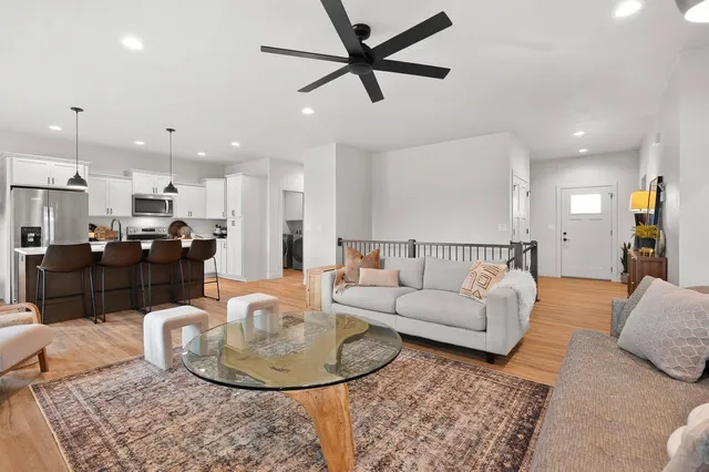 $454,900 | 201 Rivers Edge Drive, Kimberly, WI 54136