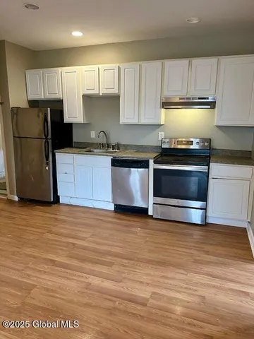 $825,000 | 50-52 Gates Avenue, Victory, NY 12871