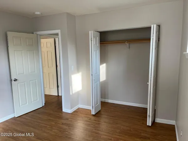 $825,000 | 50-52 Gates Avenue, Victory, NY 12871
