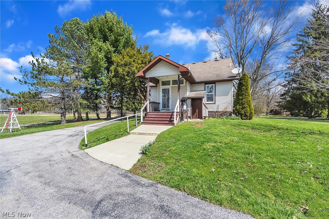 3753 Ranfield Road Kent, OH 44240 - Photo 24 of 33 back drive and porch