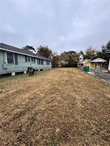 $49,900 | 921 Westbank Expressway, Gretna, LA 70053