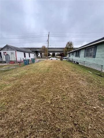 $49,900 | 921 Westbank Expressway, Gretna, LA 70053