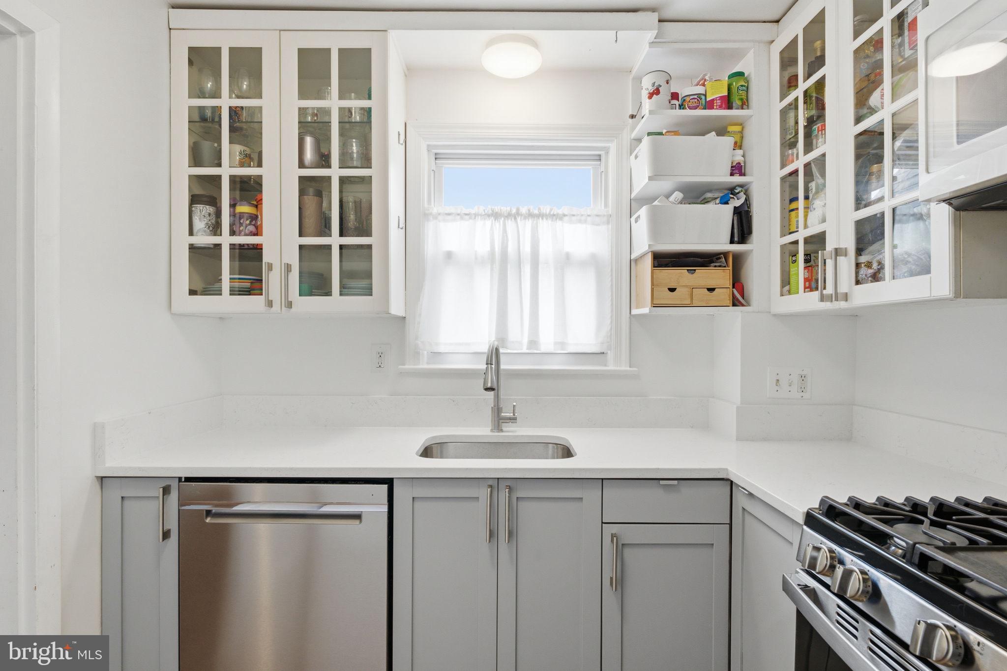 730 Gist Avenue Silver Spring, MD 20910 - Photo 4 of 10