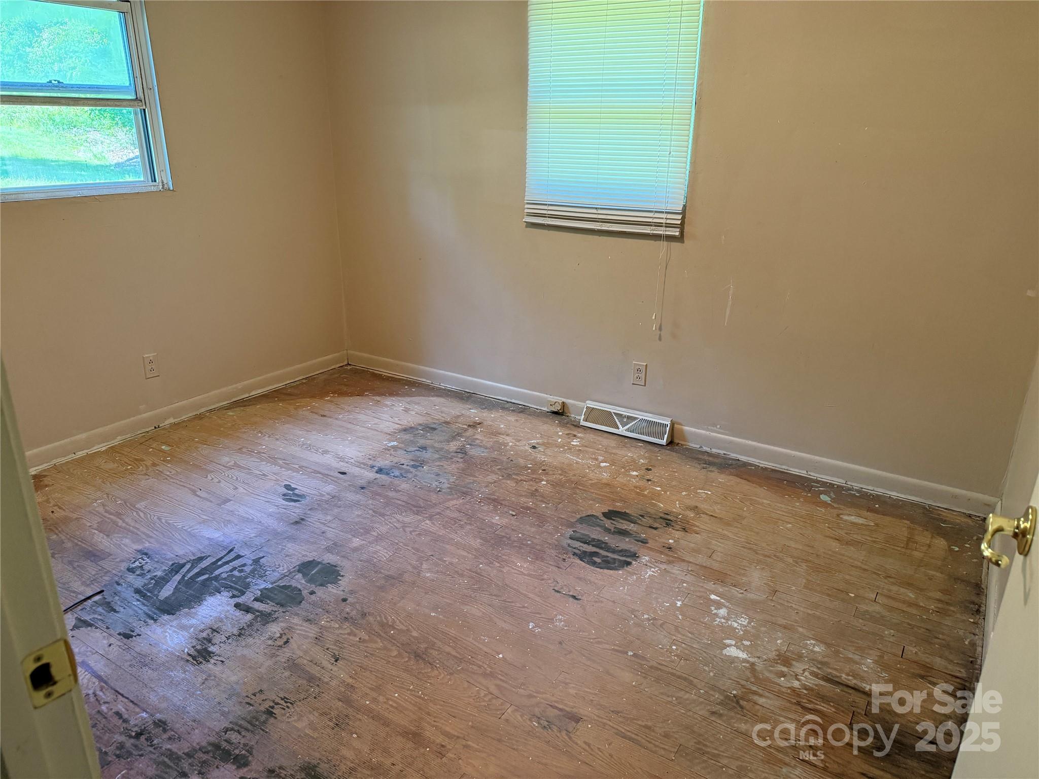 910 Absher Road Statesville, NC 28625 - Photo 12 of 20 Gallery Image 12