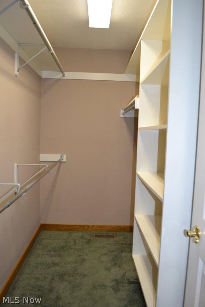 5924 Wentworth Road Southwest Canton, OH 44706 - Photo 12 of 24