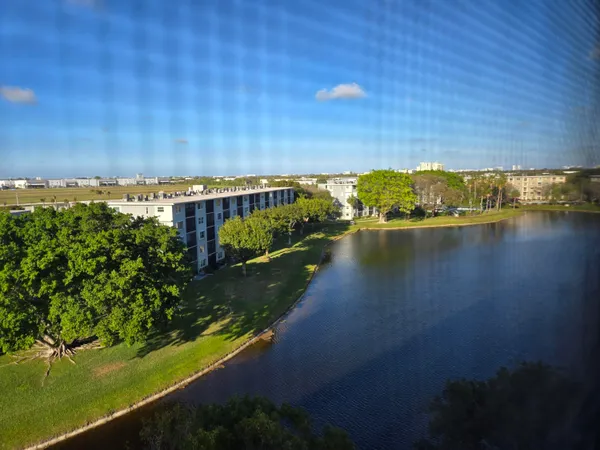 $2,500 | 2217 Cypress Island Drive, Unit 708, Pompano Beach, FL 33069