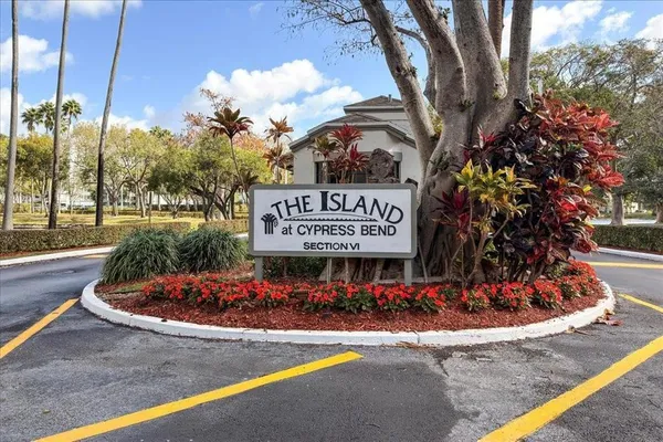 $2,500 | 2217 Cypress Island Drive, Unit 708, Pompano Beach, FL 33069