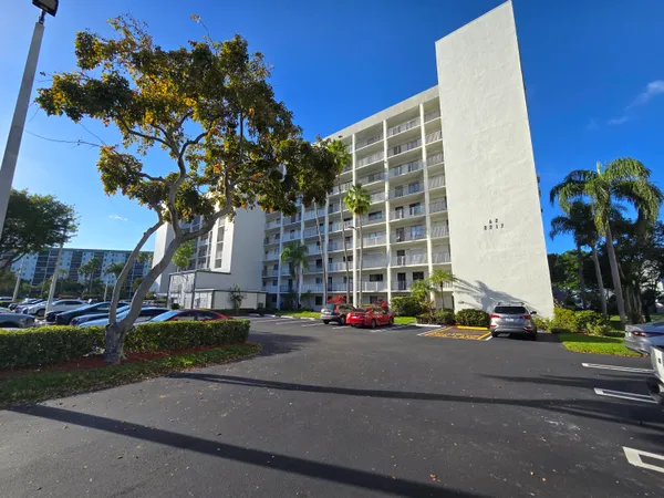 $1,995 | 2217 Cypress Island Drive, Unit 708, Pompano Beach, FL 33069