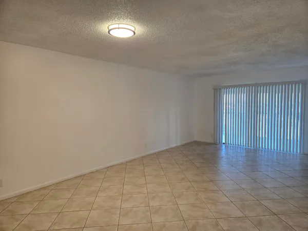 $2,500 | 2217 Cypress Island Drive, Unit 708, Pompano Beach, FL 33069