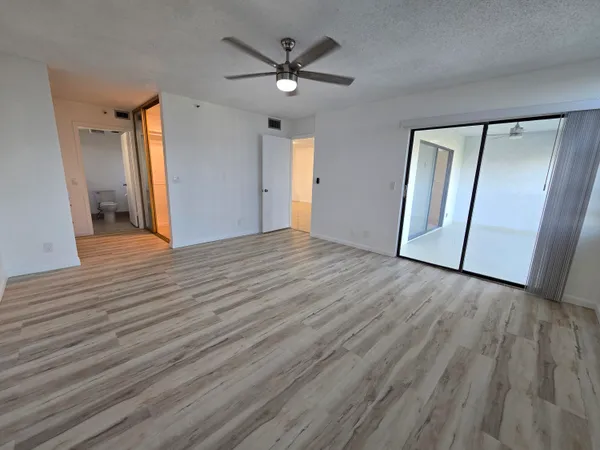 $2,500 | 2217 Cypress Island Drive, Unit 708, Pompano Beach, FL 33069