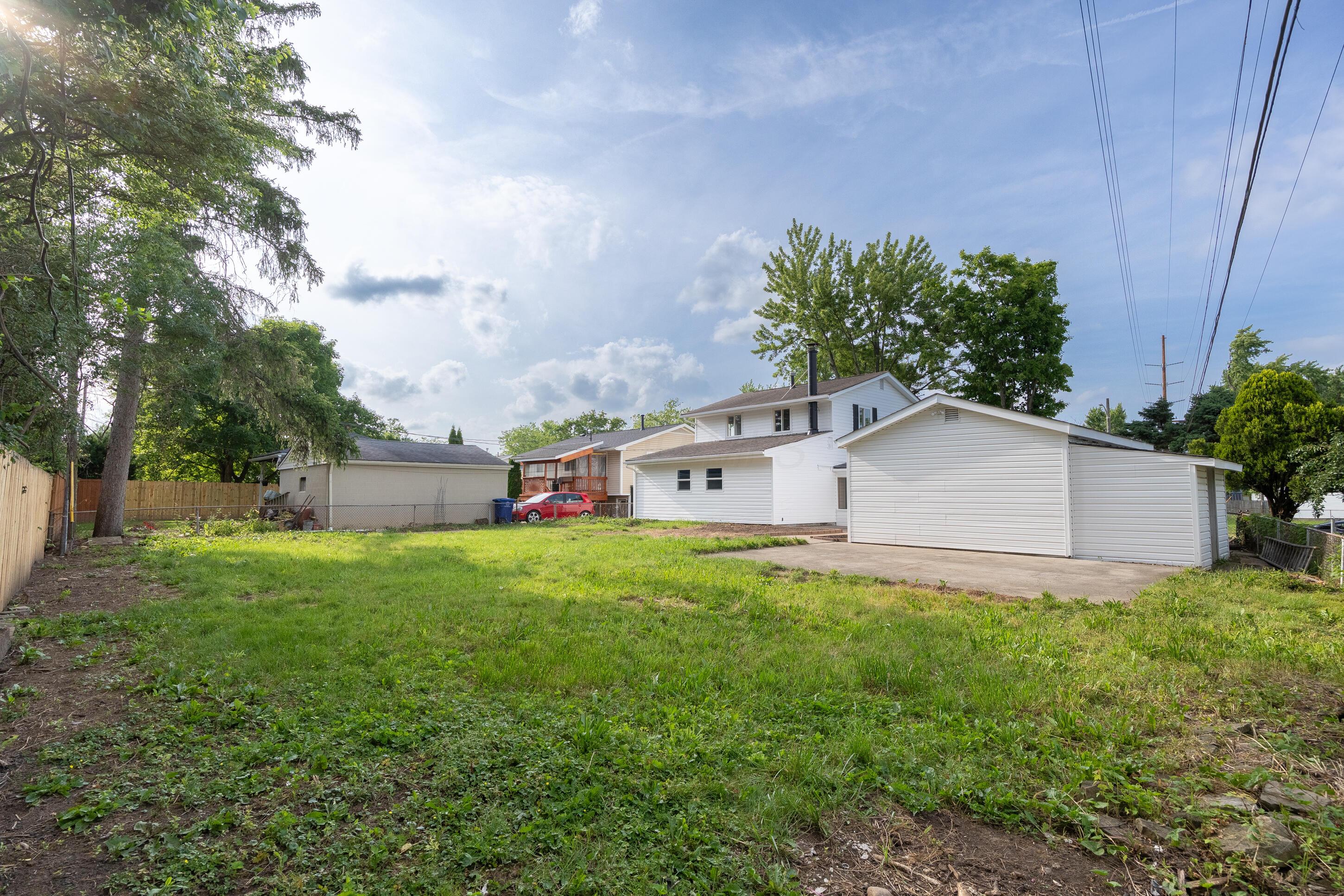 3819 Lynward Road Columbus, OH 43228 - Photo 46 of 57