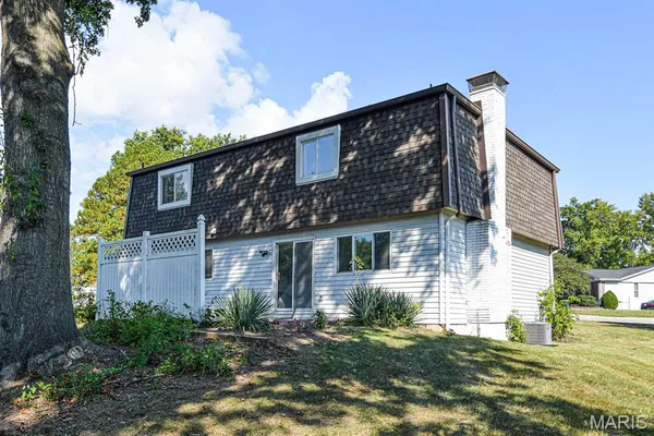 $3,500 | 306 Bright Meadows Drive, Ballwin, MO 63011