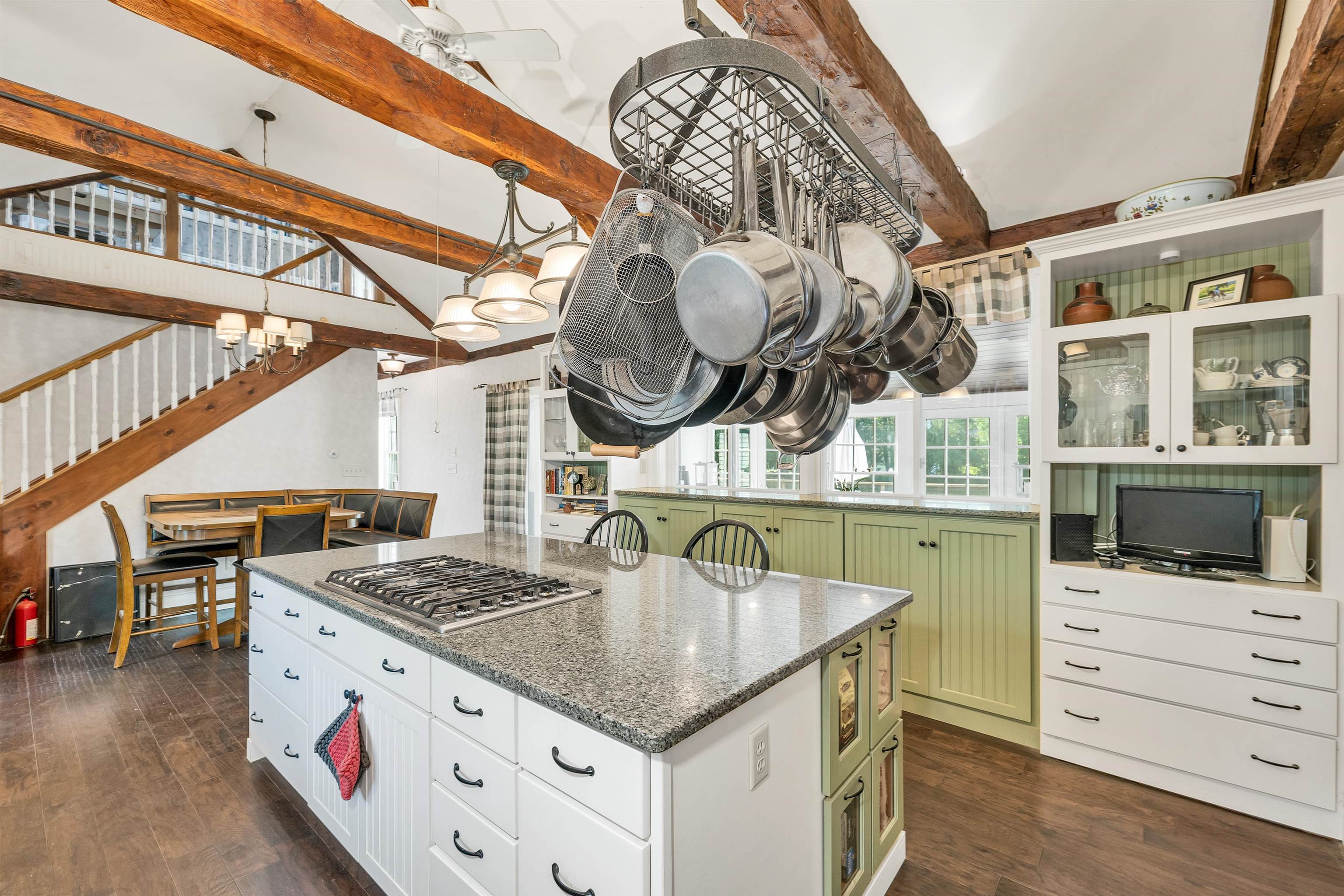 251 Wentworth Road Brookfield, NH 03872 - Photo 5 of 60