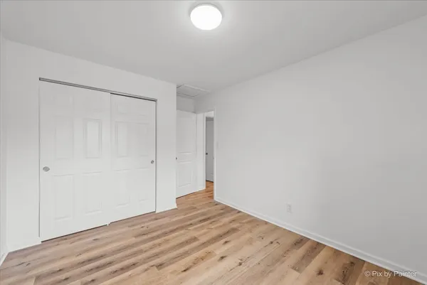 $359,900 | 765 Dartmoor Drive, Crystal Lake, IL 60014