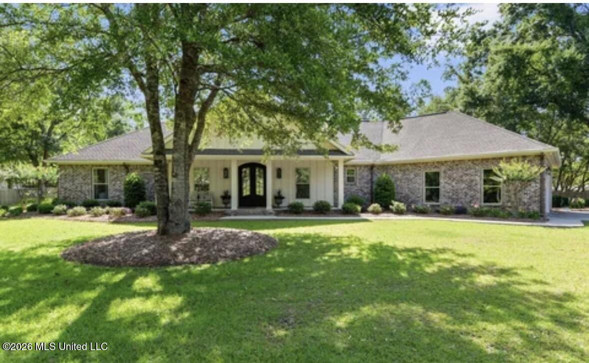 7520 Park Ridge Drive South Moss Point, MS 39562 - Photo 1 of 1 IMG_2813