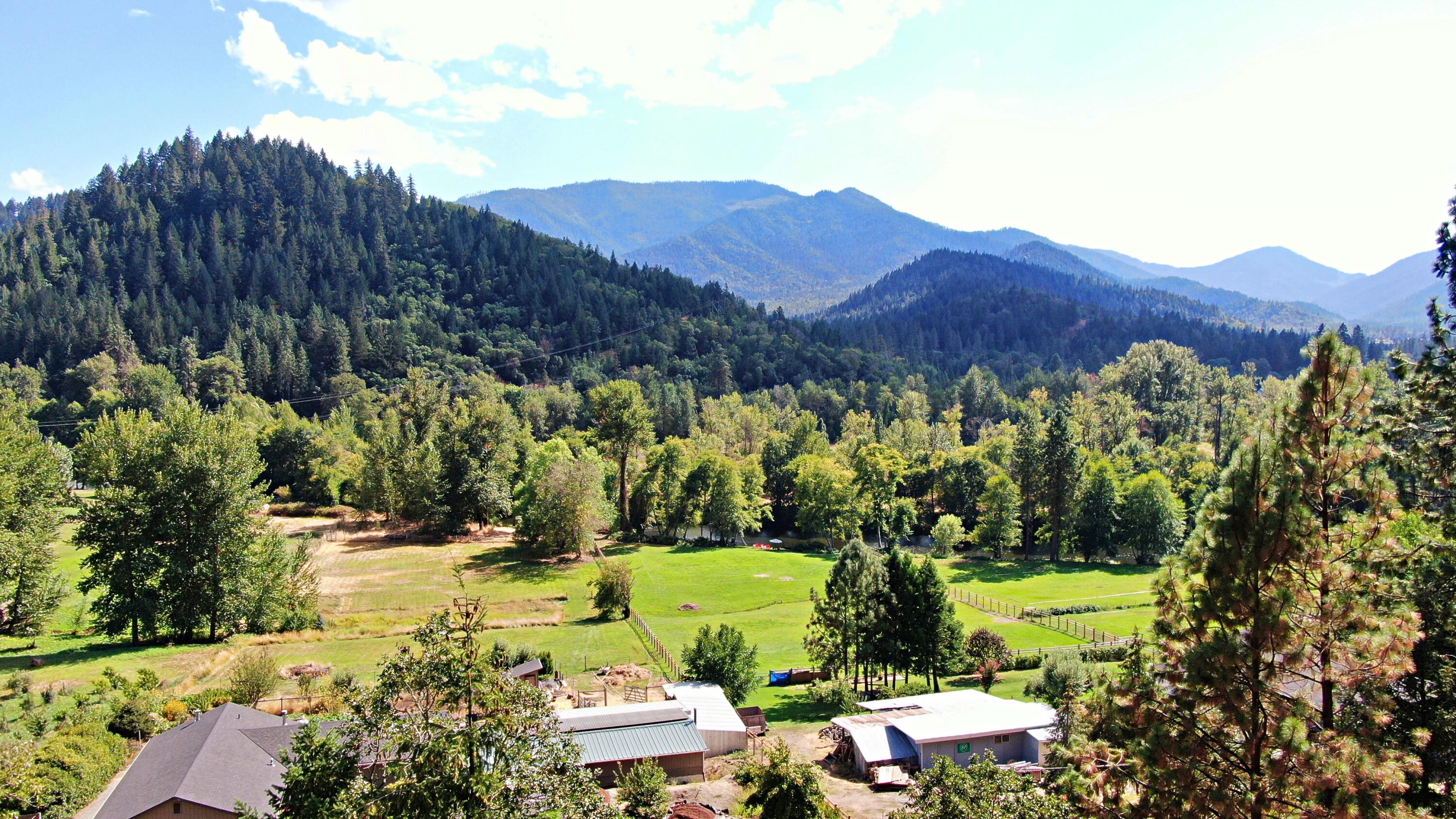 7732 North Applegate Road Grants Pass, OR 97527 - Photo 1 of 40 Valley View