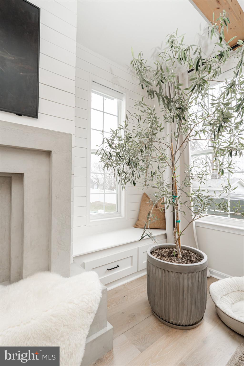 38 Deep Creek Road Ranson, WV 25438 - Photo 24 of 64 a living room with a couch and a table