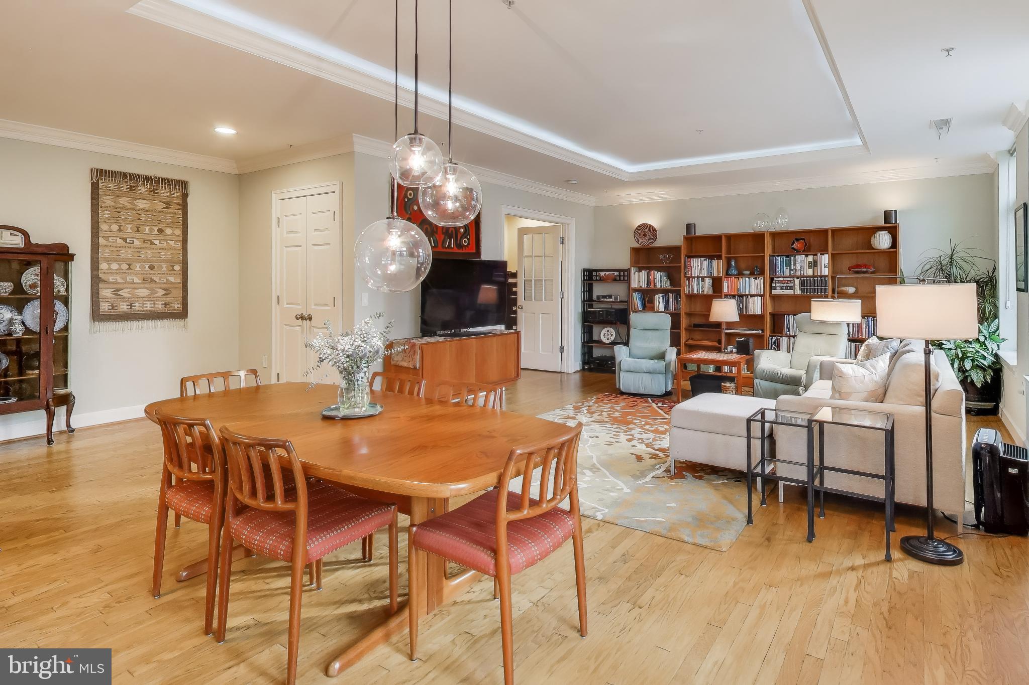 7405 Arlington Road, Unit 202 Bethesda, MD 20814 - Photo 17 of 41