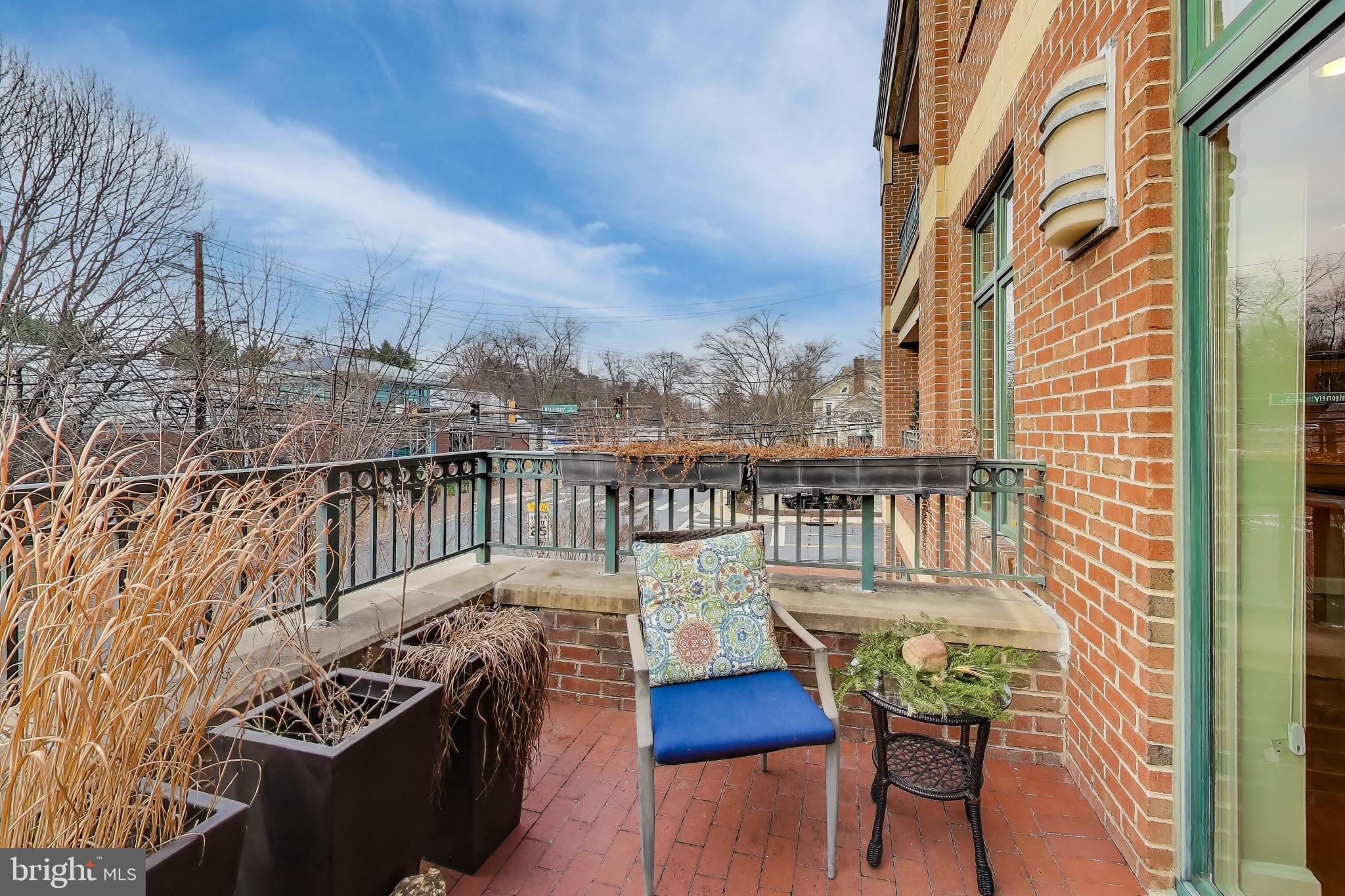 7405 Arlington Road, Unit 202 Bethesda, MD 20814 - Photo 20 of 41