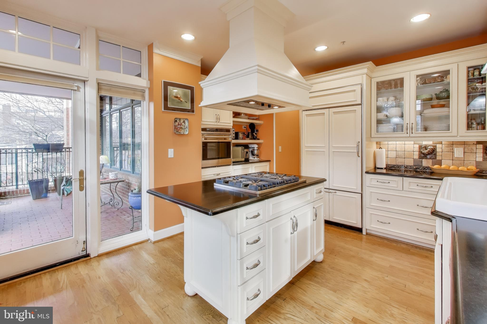 7405 Arlington Road, Unit 202 Bethesda, MD 20814 - Photo 22 of 41