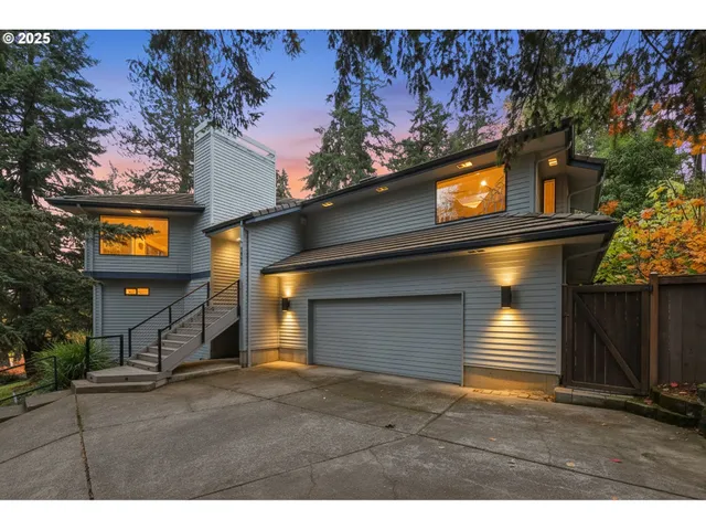 $799,900 | 2590 Bowmont Drive, Eugene, OR 97405