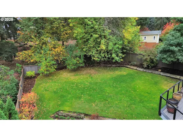 $799,900 | 2590 Bowmont Drive, Eugene, OR 97405