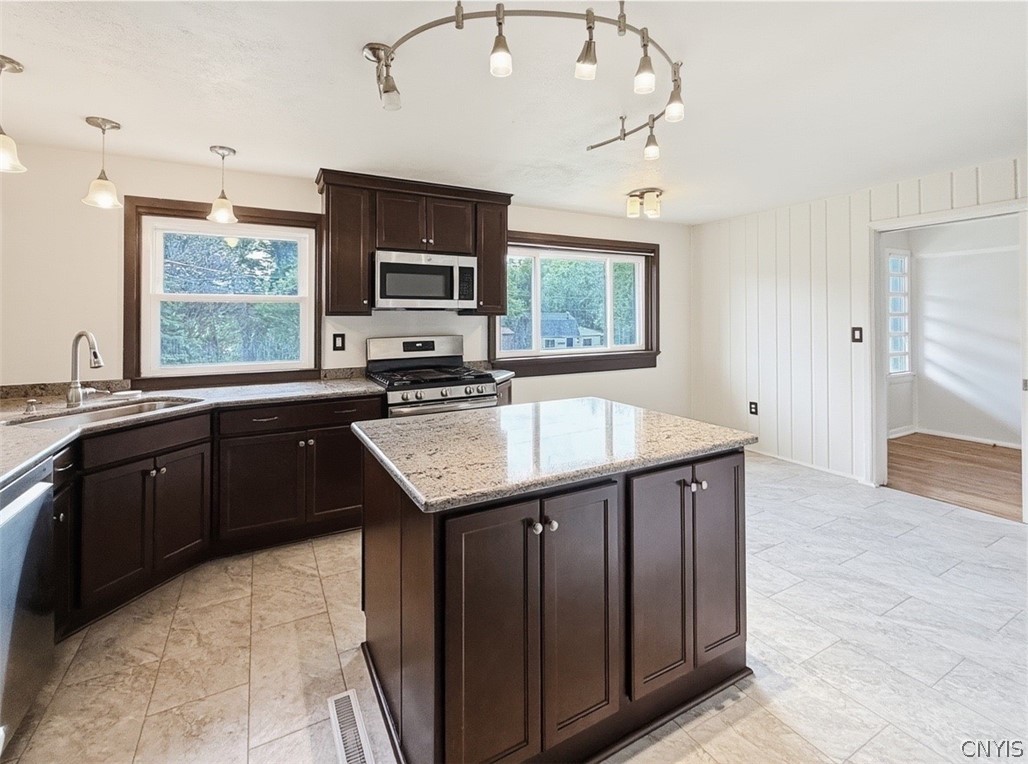 4055 Bristol Road Kirkland, NY 13323 - Photo 7 of 45