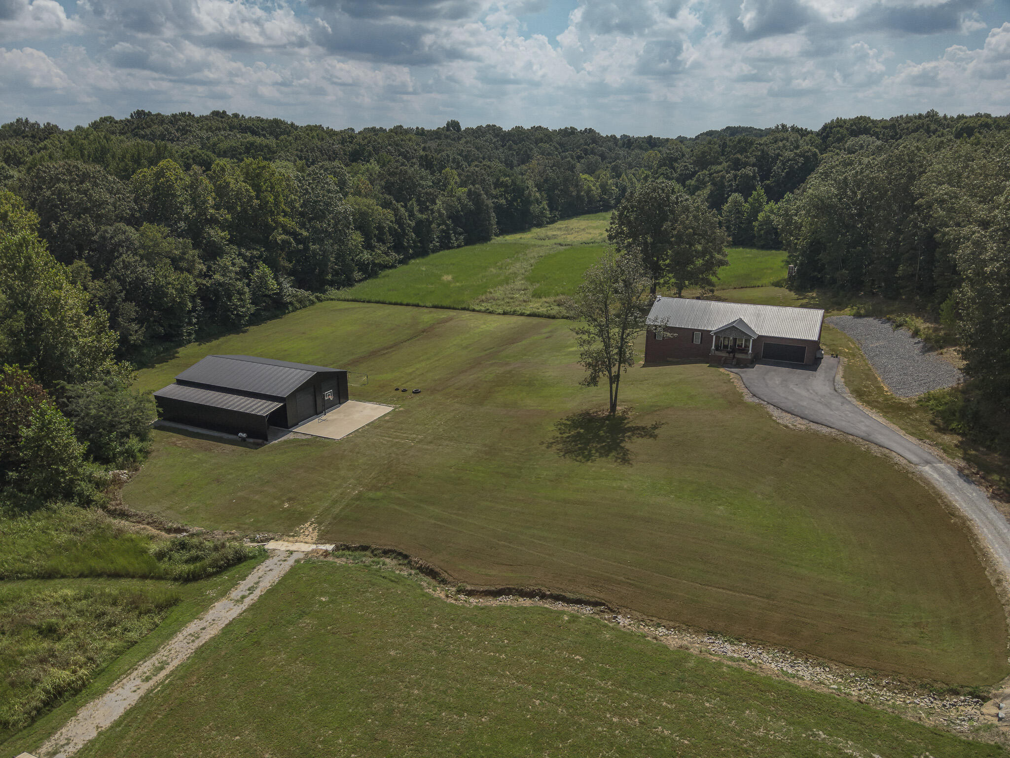 1930 Dogtown Road Benton, KY 42025 - Photo 3 of 66 2