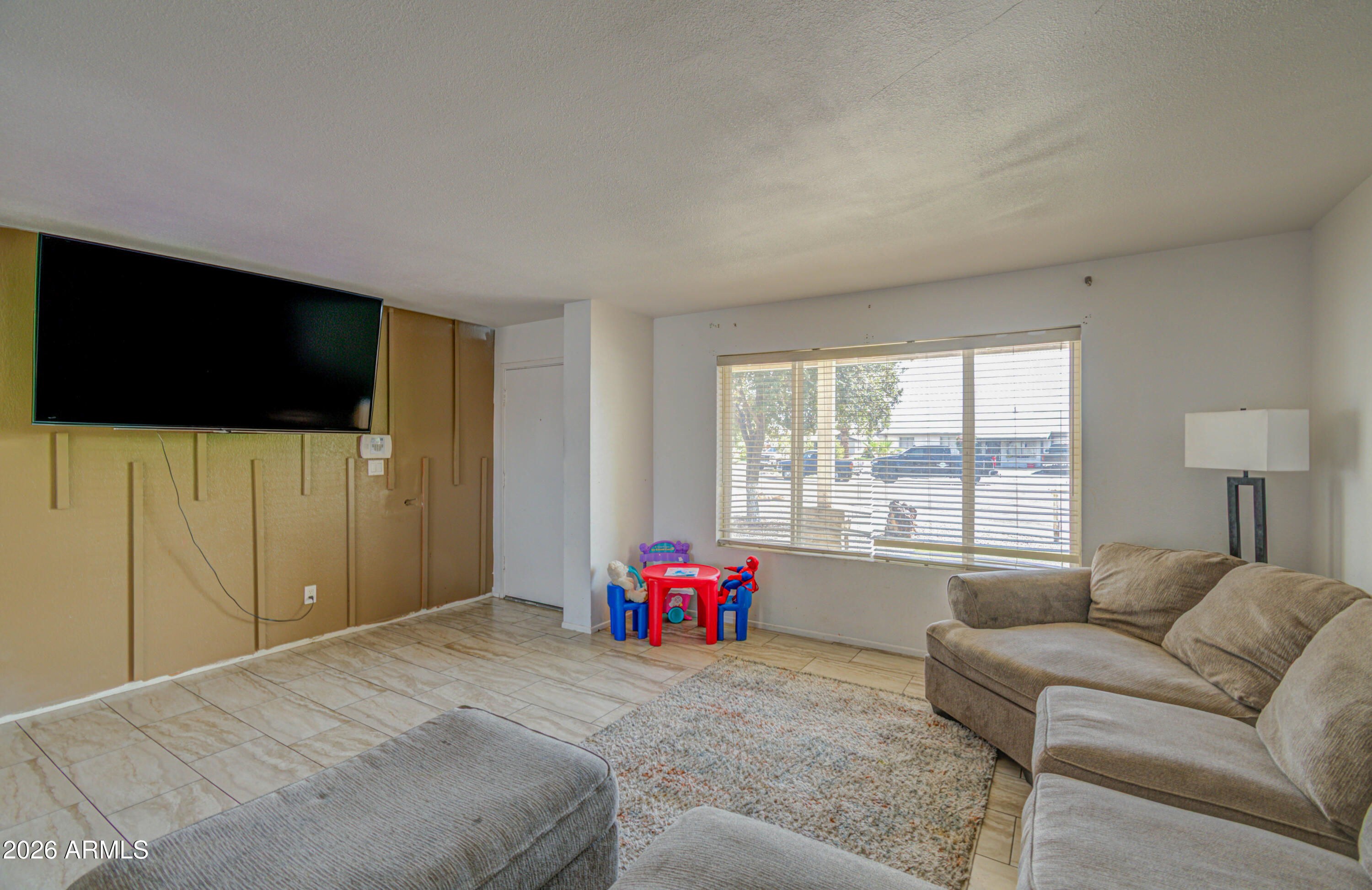 7530 West Roma Avenue Phoenix, AZ 85033 - Photo 8 of 40 Living Room 2
