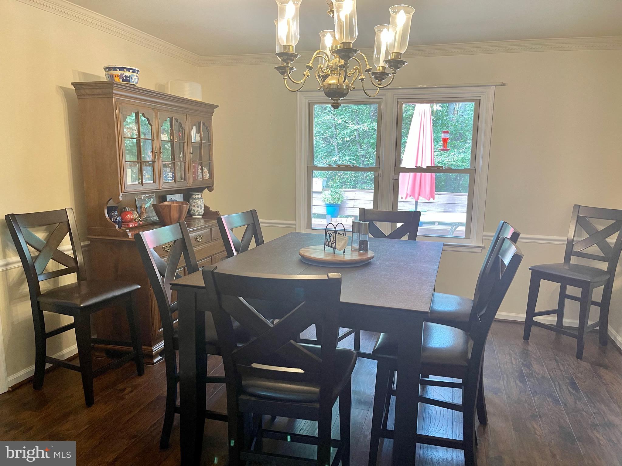 6180 Evergreen Mountain Road Broad Run, VA 20137 - Photo 7 of 23 Dining has glass doors leading to living room