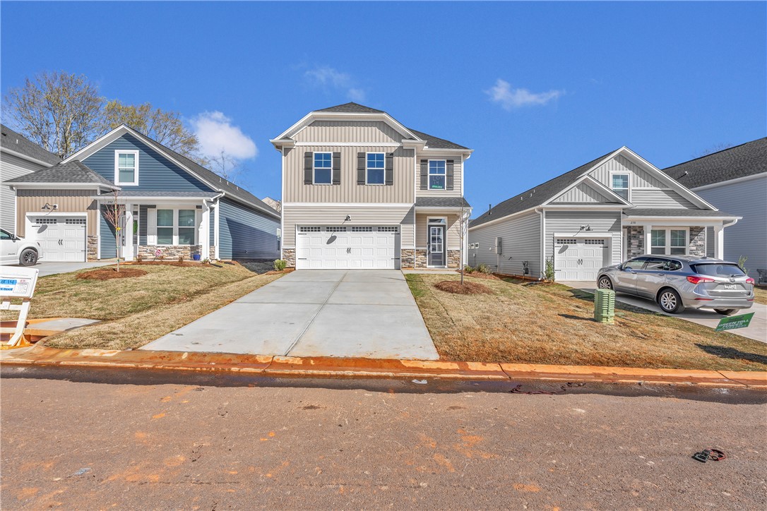 240 Brown Circle Easley, SC 29642 - Photo 3 of 23