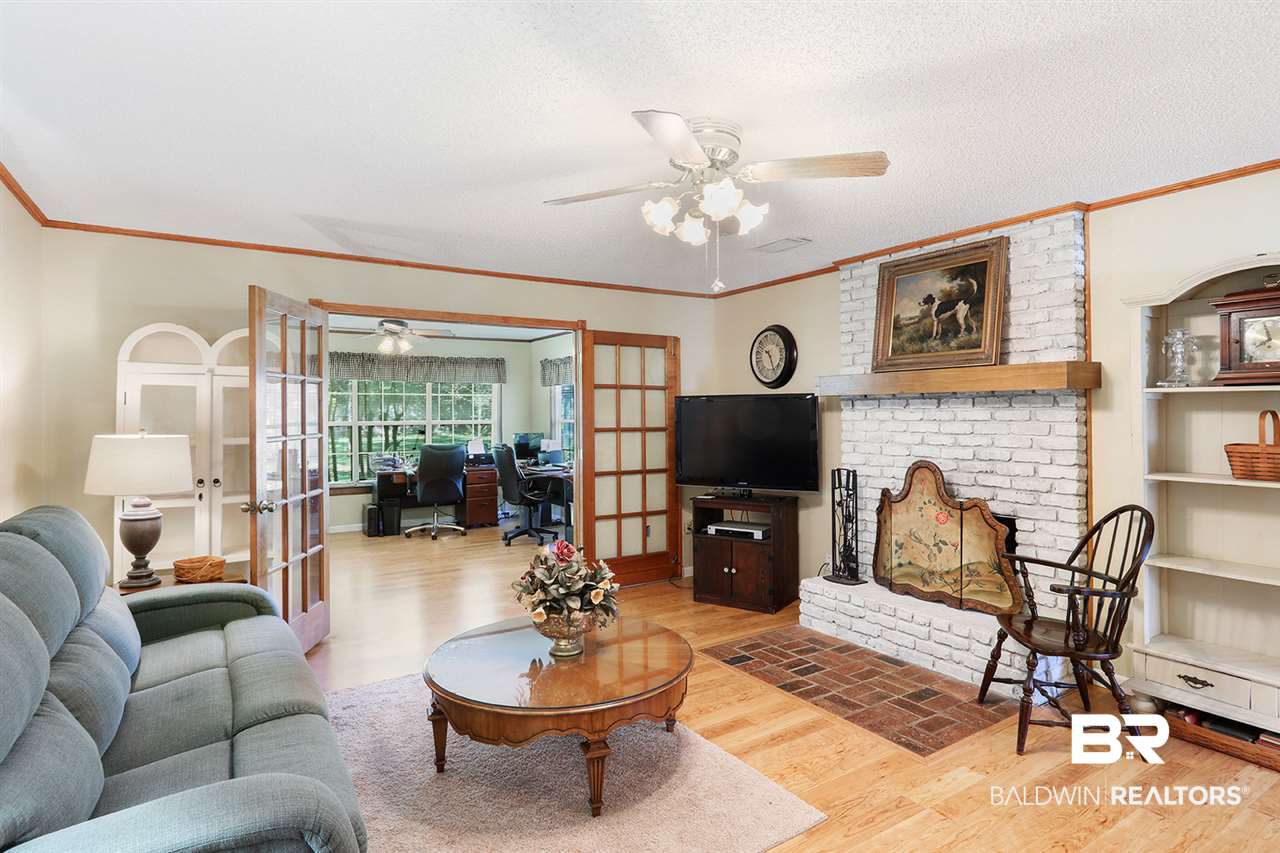 911 North Oak Street Foley, AL 36535 - Photo 2 of 18